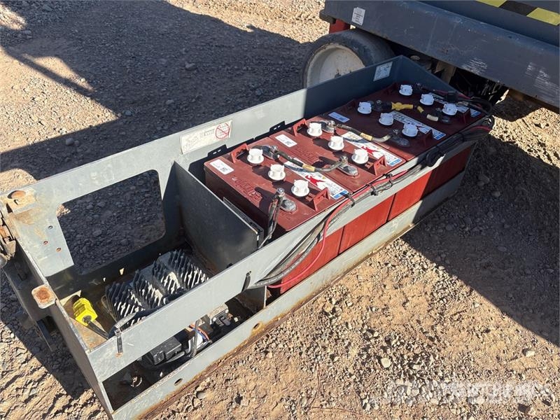 SkyJack SJIII3226 Electric Scissor Lift Elevadores de tesoura