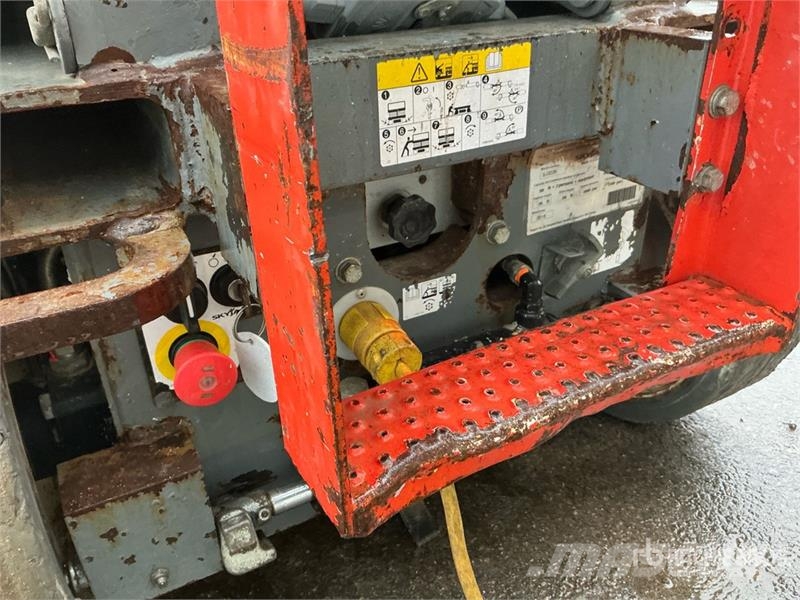 SkyJack SJIII3226 Electric Scissor Lift Škaraste platforme