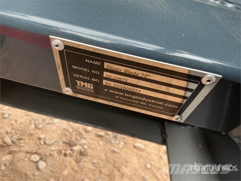 StanForge DB72 72 in Skid Steer Dozer (Unused) Πτερύγια