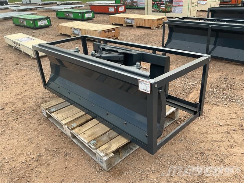 StanForge DB72 72 in Skid Steer Dozer (Unused) Πτερύγια
