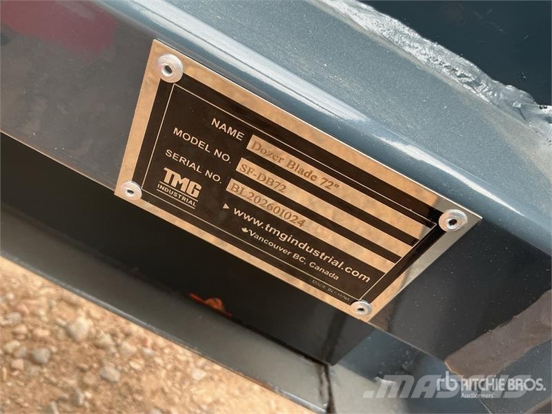 StanForge DB72 72 in Skid Steer Dozer (Unused) Πτερύγια