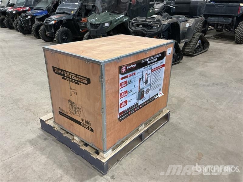  StanForge TC24 24 in Tire Changer (Unused) Sonstige Baumaschinen