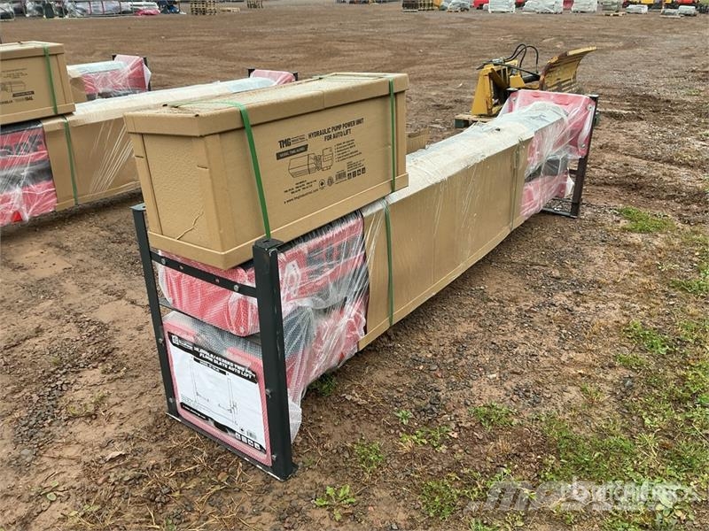  StanForge TPL45 2 Post 10000 lb Vehicle Lift (Unus Būvniecība- Citi