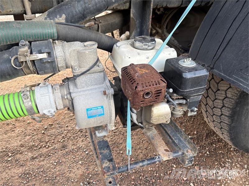 Sterling 4x2 Water Truck (Inoperable) Ūdens mašīnas