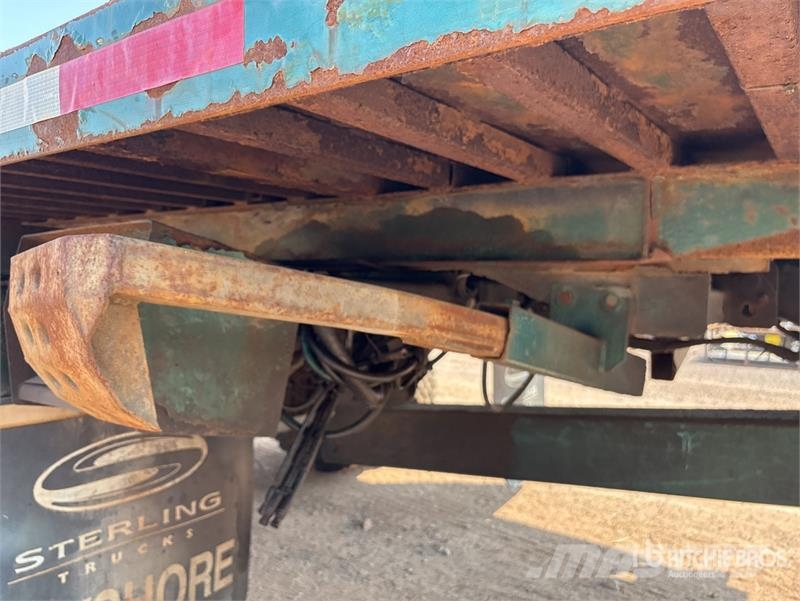 Sterling Acterra 4x2 Rollback Truck (Inoperable) مركبات إصلاح الأعطال