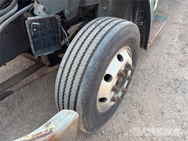 Sterling Acterra 4x2 Rollback Truck (Inoperable) مركبات إصلاح الأعطال
