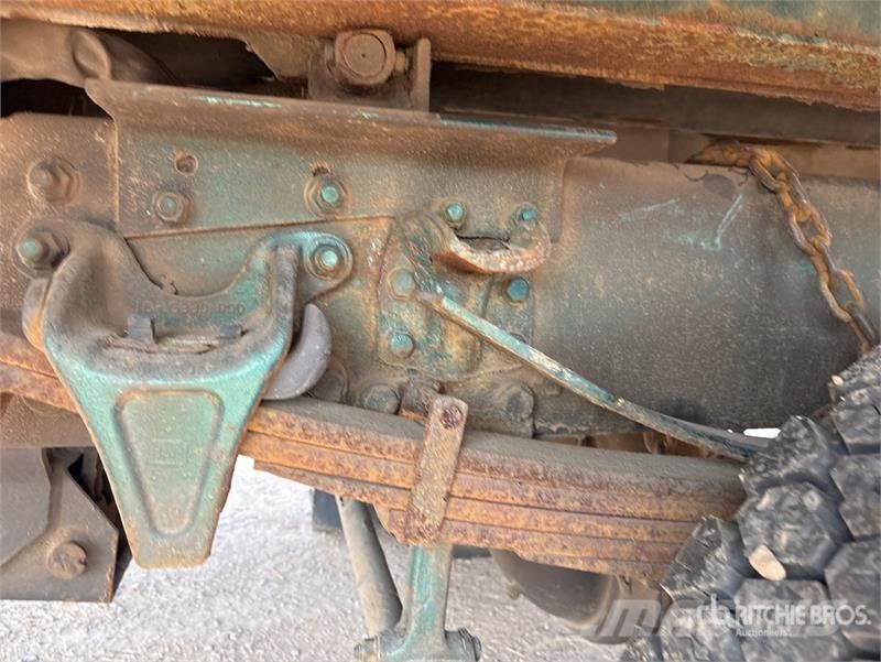 Sterling Acterra 4x2 Rollback Truck (Inoperable) مركبات إصلاح الأعطال
