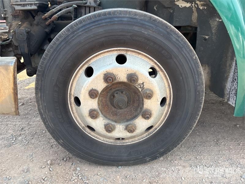 Sterling Acterra 4x2 Rollback Truck (Inoperable) مركبات إصلاح الأعطال