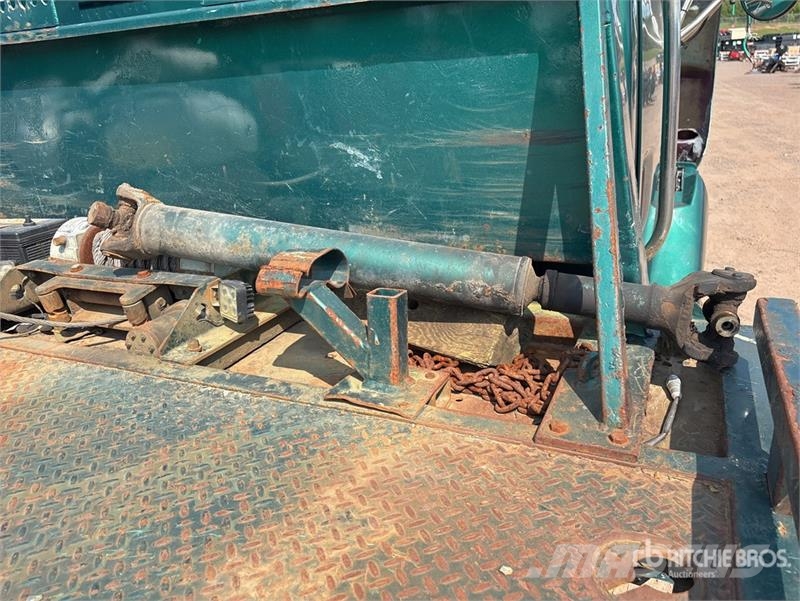 Sterling Acterra 4x2 Rollback Truck (Inoperable) مركبات إصلاح الأعطال
