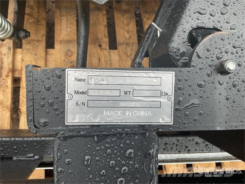 Suihe SSD-YS86 86 in Angle Skid Steer Dozer (Unused) Deske / noži