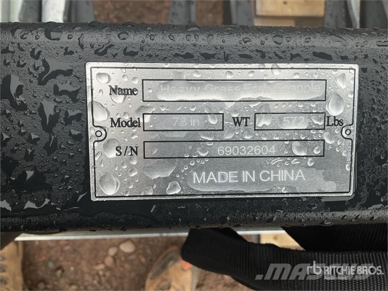 Suihe SSR-78 78 in Skid Steer Root Rake (Unused) Schudders