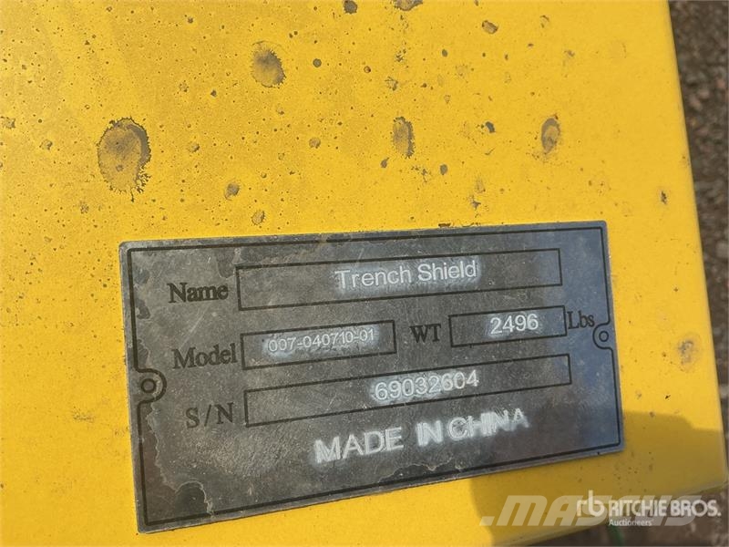 Suihe TS 7 ft x 10 ft x 3 ft 6 in Trench Shield (Unused) Accesorios y repuestos para equipo de perforación