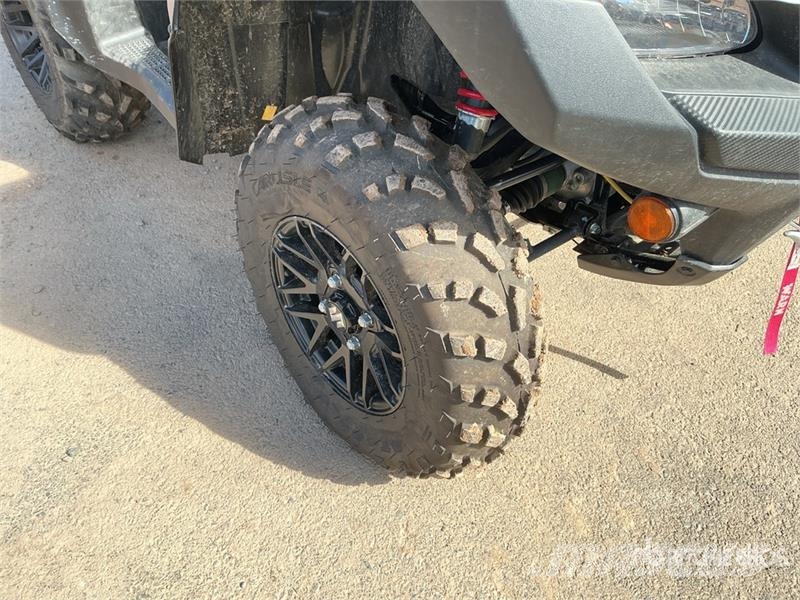 Suzuki King Quad 750 4x4 ATV バギー