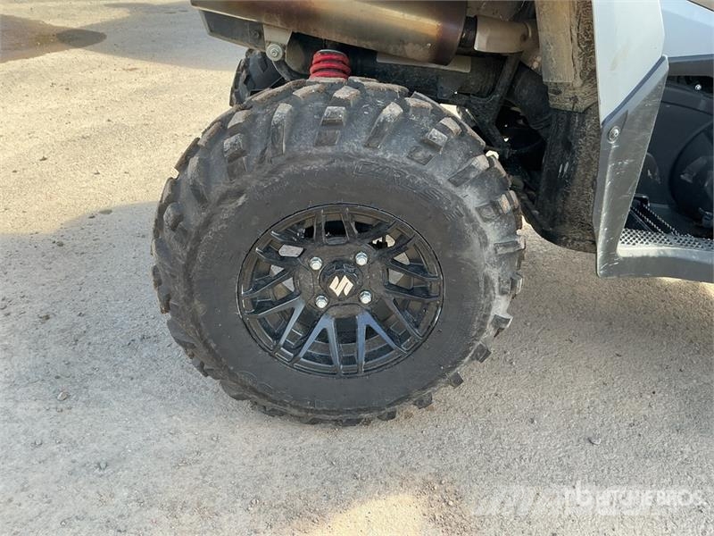 Suzuki King Quad 750 4x4 ATV バギー