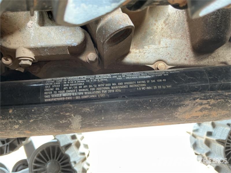 Suzuki King Quad 750 Tracked ATV Todoterrenos