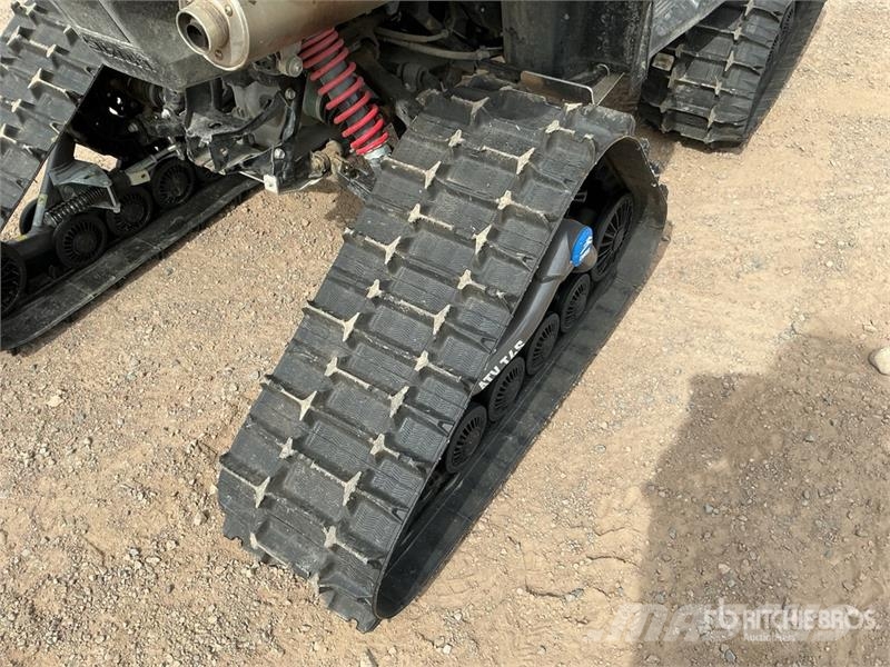 Suzuki King Quad 750 Tracked ATV Todoterrenos
