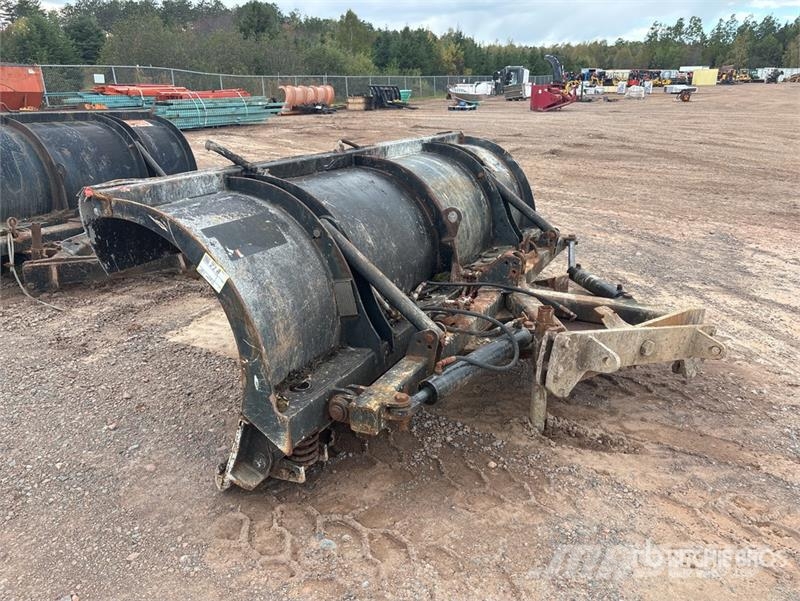  Tenco 10 ft 2 Way Snow Plow - Fits Truck Schneeschilde und -pflüge