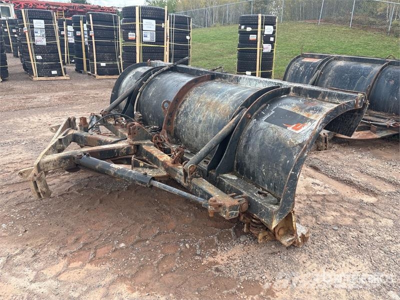  Tenco 10 ft 2 Way Snow Plow - Fits Truck Schneeschilde und -pflüge