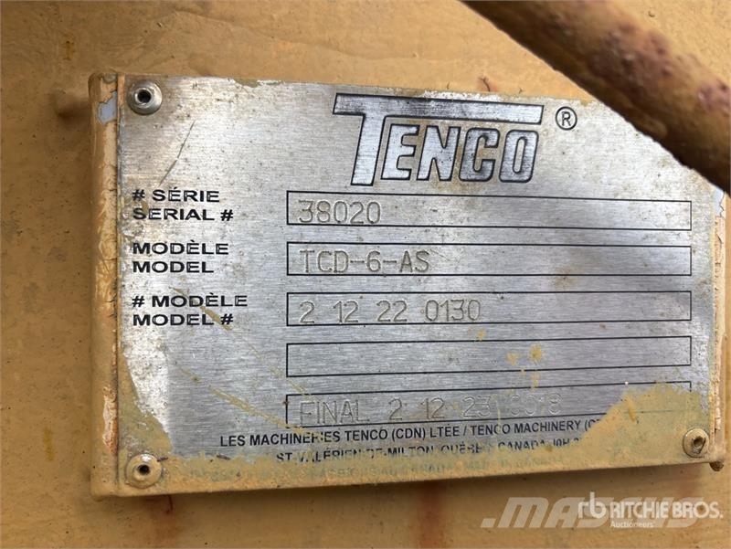  Tenco Hydraulic Slide in Salt Spreader - Fits Truc Esparcidoras de arena y sal