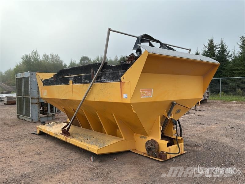 Tenco Salt Spreader - Fits Truck Sableuse et saleuse