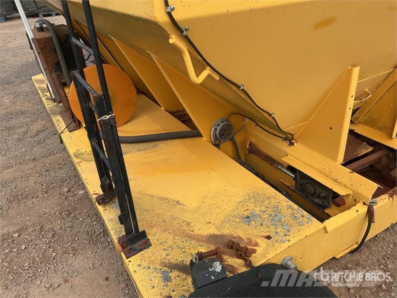 Tenco Salt Spreader - Fits Truck Sableuse et saleuse