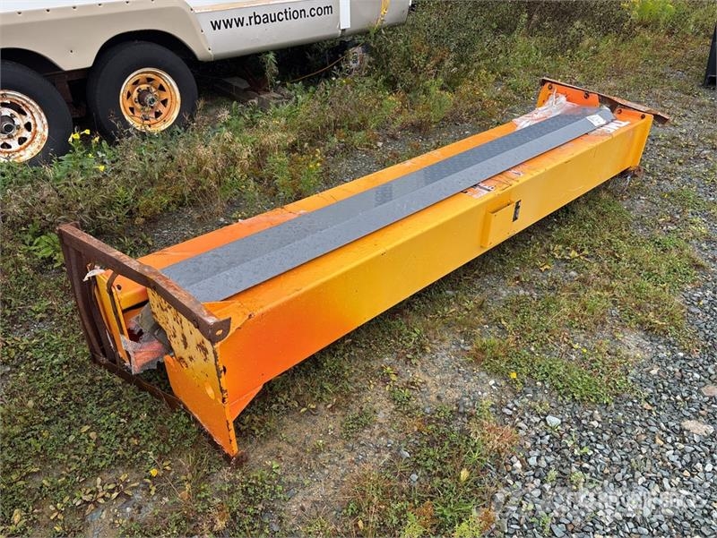 TMG 2 Post 10000 lb Vehicle Lift (Unused) Građevinarstvo – ostalo