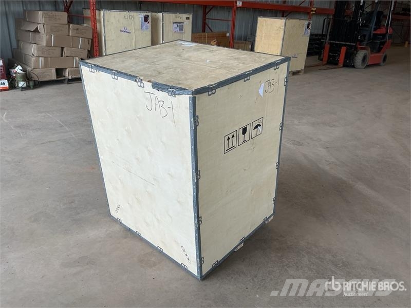 TMG MT32DM 9 in x 32 in Milling Machine 建筑机械-其他