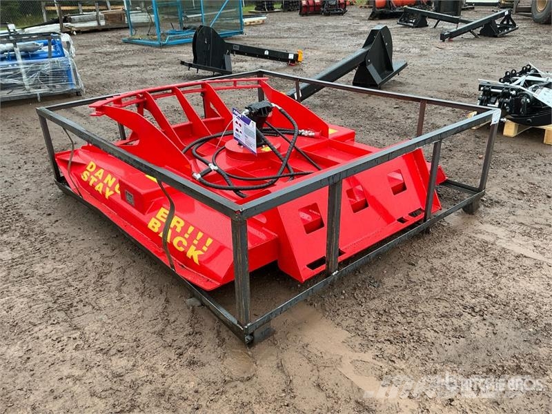 Top Cat Cat HDRC 72 in Skid Steer Brush Cutter (Un 裝載與牽引式割草機