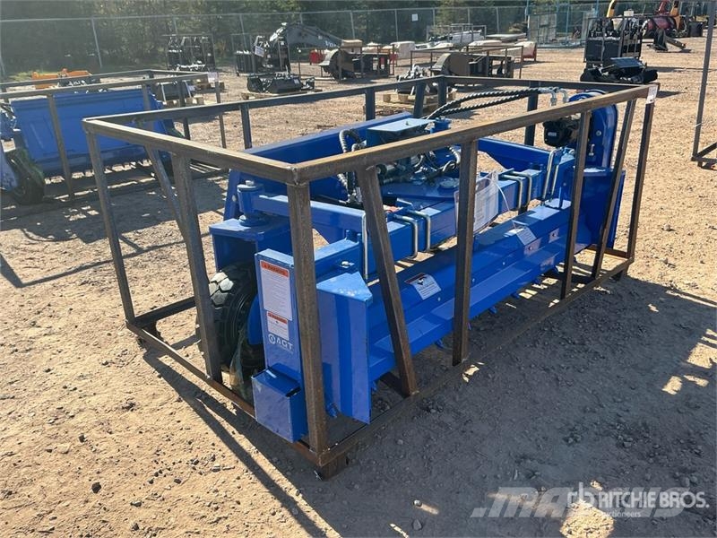 Top Cat Cat SSSCR72 72 in Skid Steer Power Rake (U Okretači i sakupljači sena