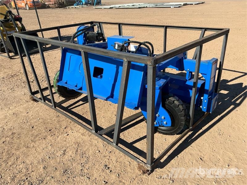 Top Cat Cat SSSCR72 72 in Skid Steer Power Rake (U Okretači i sakupljači sena