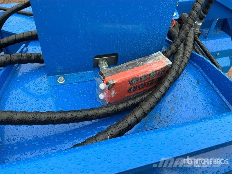  Top Cat Cat SSSCR72 72 in Skid Steer Power Rake (U Schudders