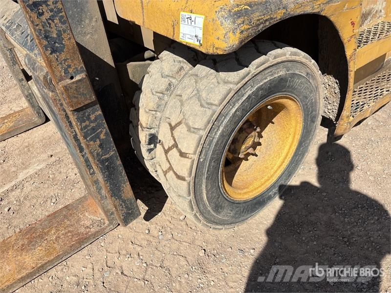 TOWMASTER Cushion Tire Forklift Muut haarukkatrukit