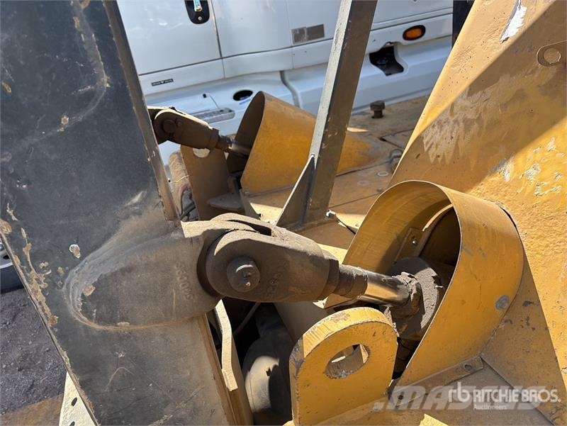 TOWMASTER Cushion Tire Forklift Muut haarukkatrukit