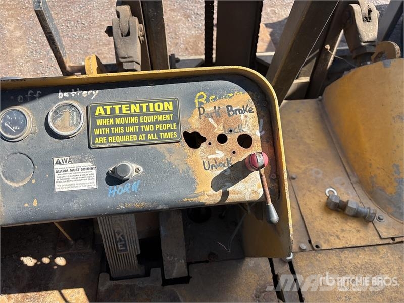 TOWMASTER Cushion Tire Forklift Muut haarukkatrukit