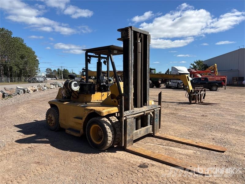 Towmotor Cushion Tire Forklift Targoncák-Egyéb