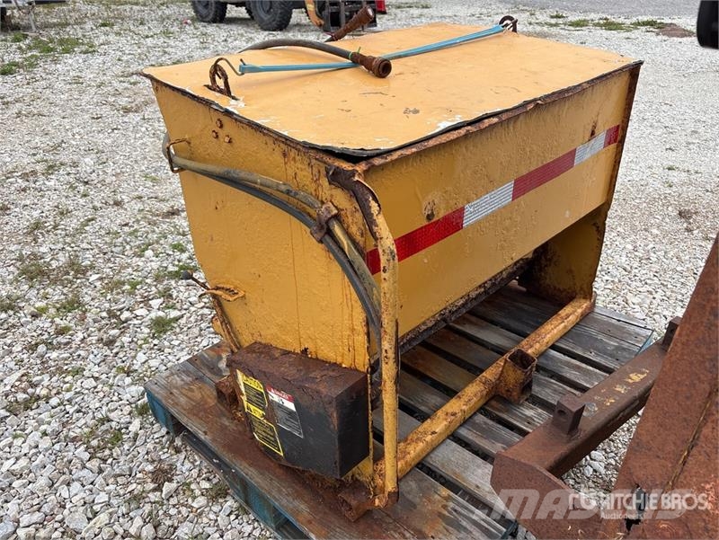 Trackless MT5T Municipal Tractor (Inoperable) معدات البناء - غير ذلك