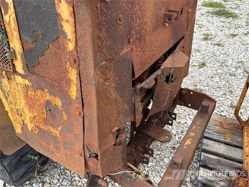 Trackless MT5T Municipal Tractor (Inoperable) معدات البناء - غير ذلك
