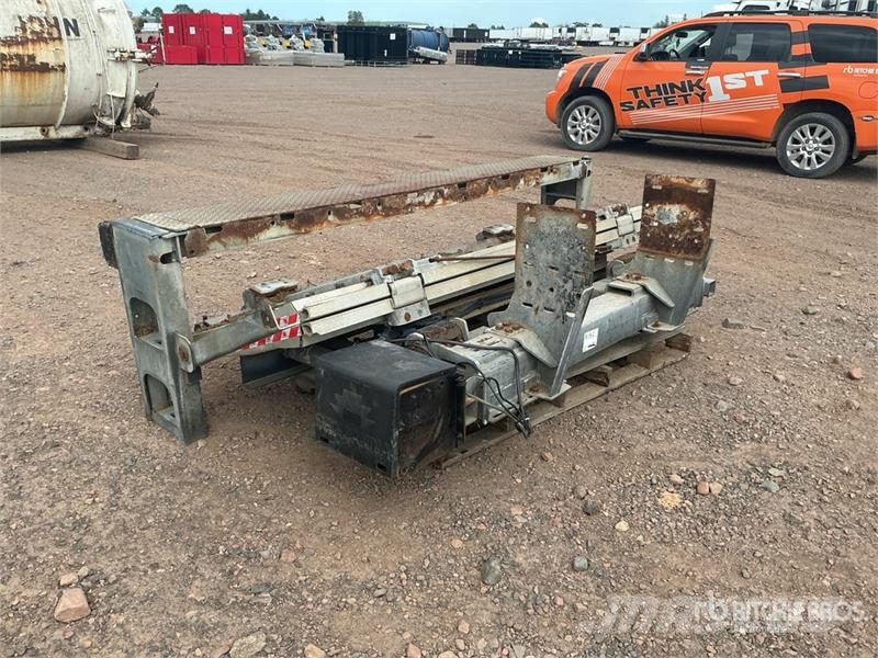  Trailer Lift Gate Transportes - Outros
