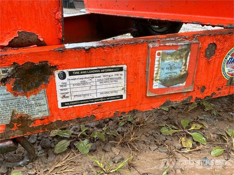 Trailer-Mounted Water Pump (Inoperable) مضخات المياه