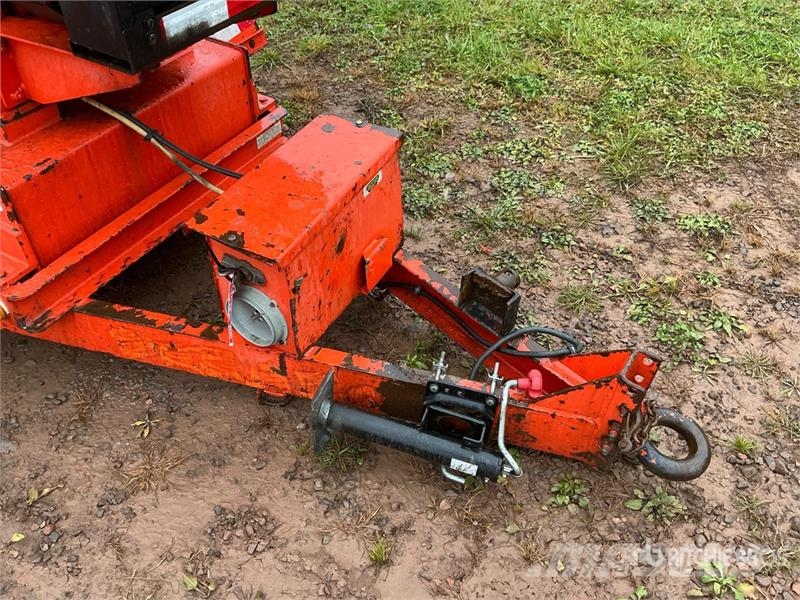 Trailer-Mounted Water Pump (Inoperable) مضخات المياه
