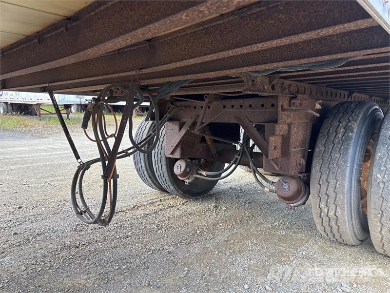 Trailmobile 53 ft x 102 in Tri/A Van Trailer Прицепы-фургоны