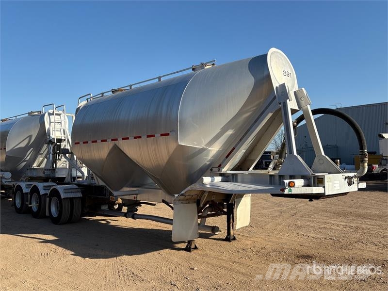 Tremcar 1100 cft Tri/A Lead Tanker Trailer Tanker trailers