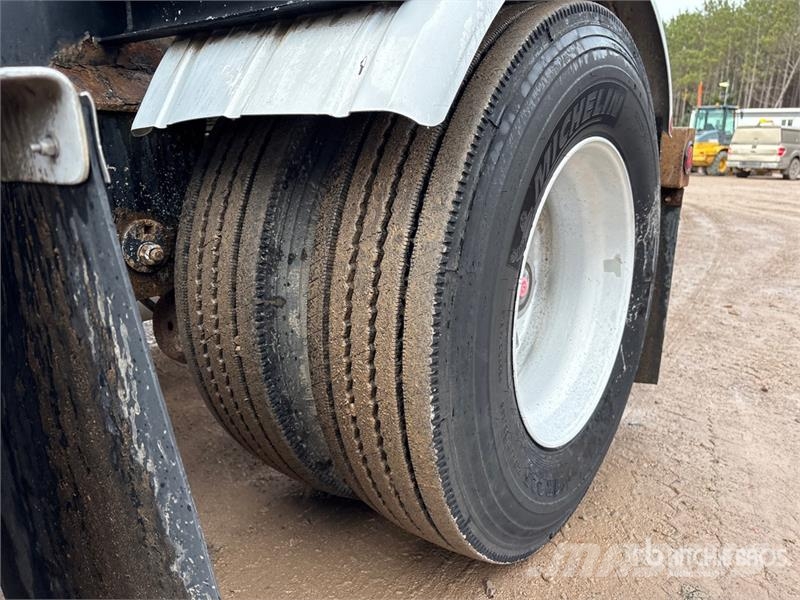 Tremcar 1100 cft Tri/A Lead Pneumatic Bulk Trailer Прочие прицепы