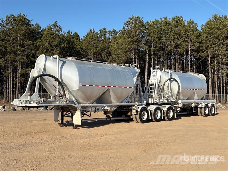 Tremcar 1100 cft Tri/A Lead Tanker Trailer Tanker trailers