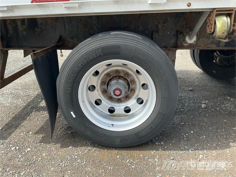 Triple E 53 ft Tri/A Flatbed Trailer Причепи-платформи/бокове розвантаження
