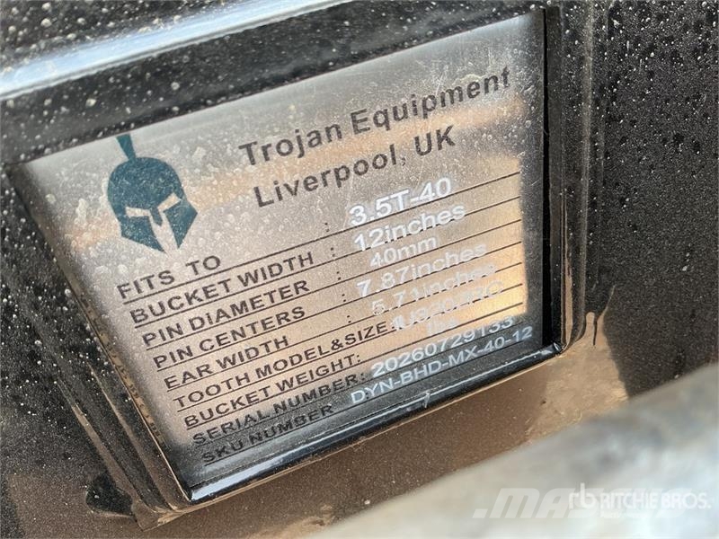 Trojan 12 in Digging Excavator Bucket - Fits 40 mm Cat 30 Kašike / Korpe