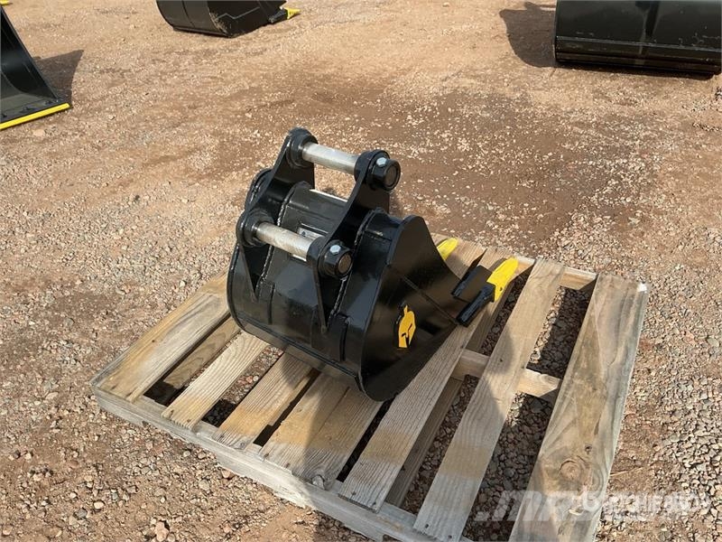 Trojan 18 in Digging Excavator Bucket - Fits 40 mm Cat 30 Kašike / Korpe