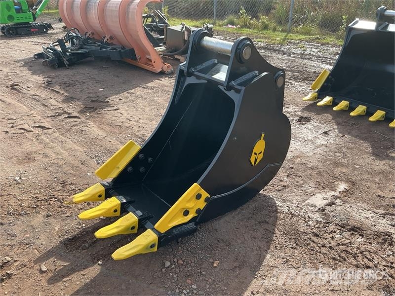 Trojan 24 in Digging Excavator Bucket - Fits 40 mm Cat 30 Kanalak