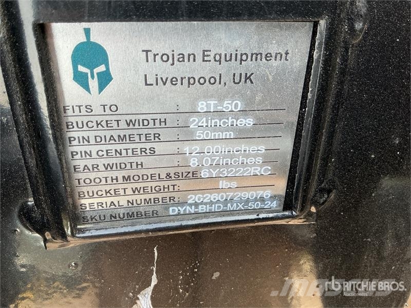 Trojan 24 in Digging Excavator Bucket - Fits 50 mm Cat 30 Kanalak