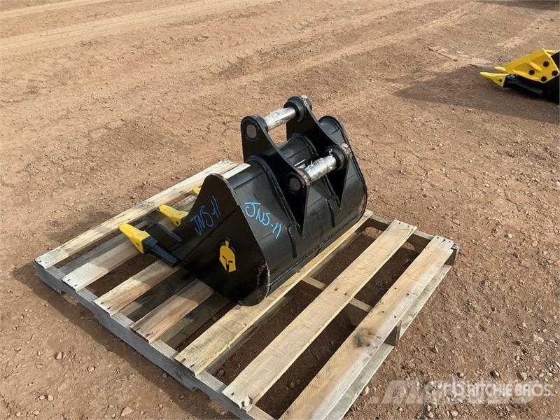 Trojan 24 in Digging Excavator Bucket - Fits 45 mm Cat 30 Kašike / Korpe